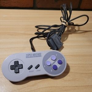 Super Nintendo Entertainment System Video Game Controller